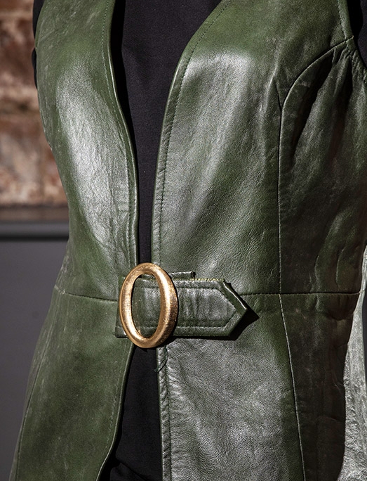 Vintage-Leather-523x684